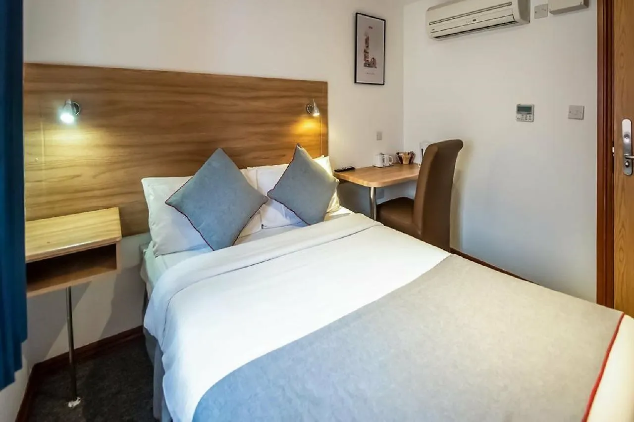 Arinza Hotel, London Ilford