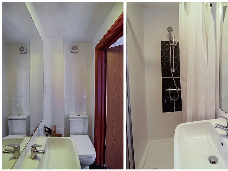 Arinza Hotel, London Илфорд 3*,  Великобритания